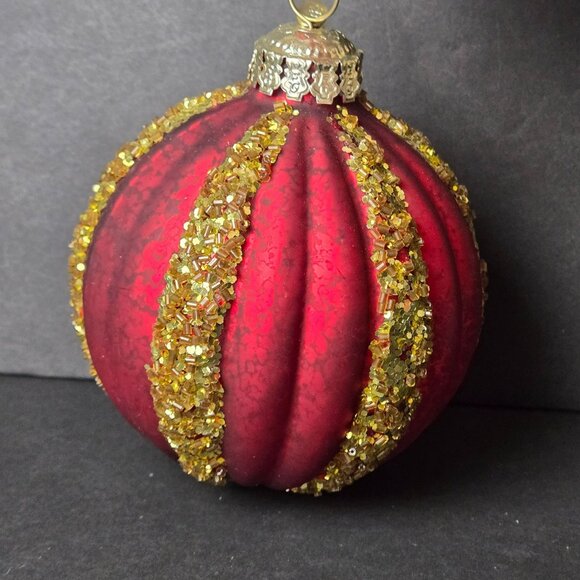 Frontgate Red Gold Glass Christmas Ornament 4" Beaded Ribbed Luxury Holiday - Picture 2 of 8